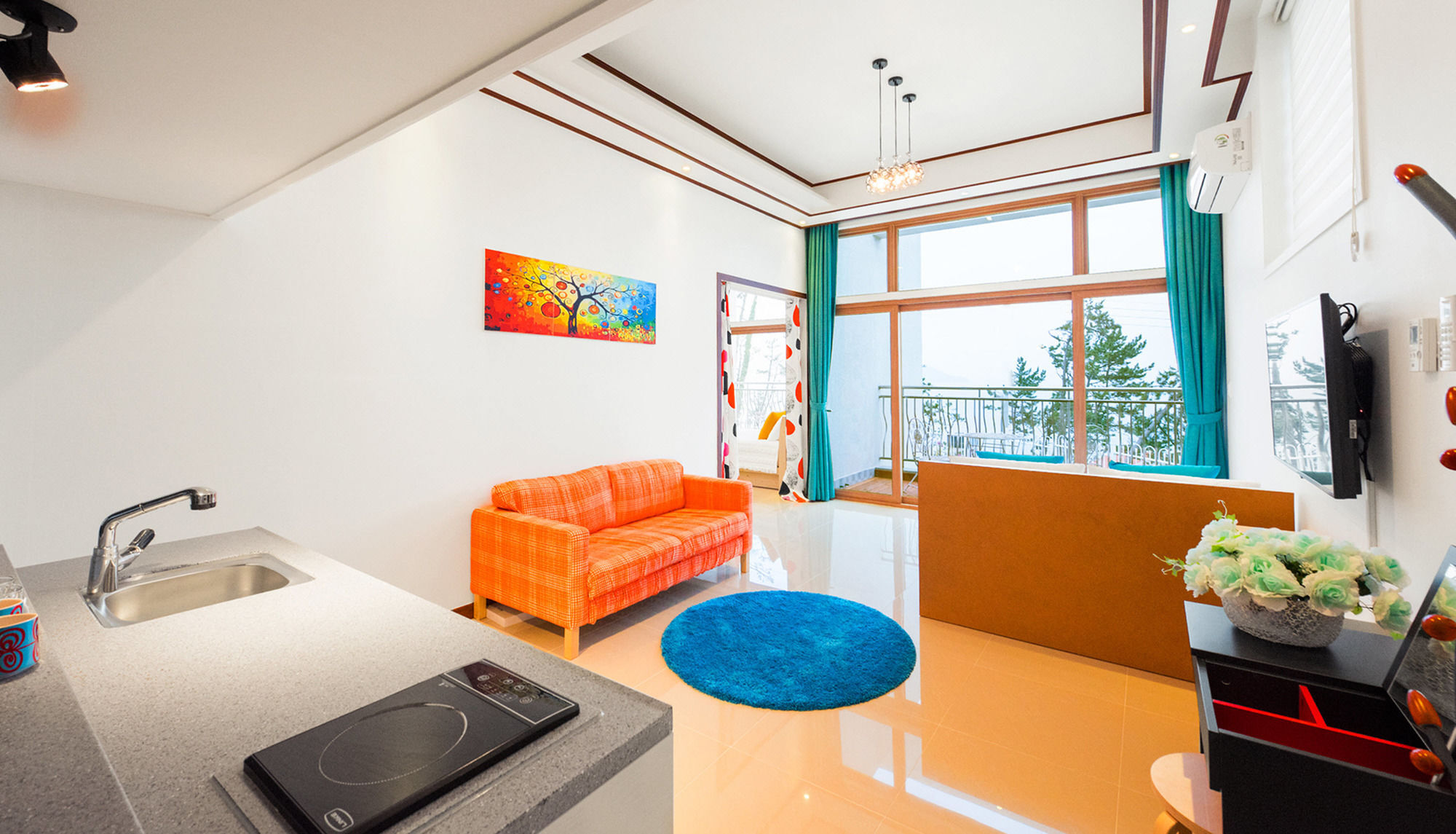 Sea & Pine Pension Namhae Exteriör bild